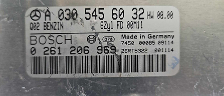 A 030 545 60 32 ecm ecu computer 2001-2002 Mercedes-Benz SLK320
