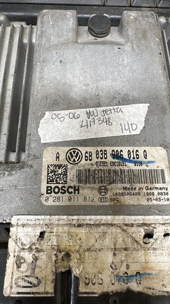 038 906 016 Q Volkswagen VW Jetta 2005-2006 ecm ecu computer