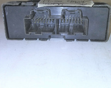 13521139 Chevy or GMC 2017-2020 park aid assist control module