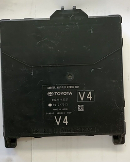 Toyota Rav4 multiplex relay module 89221-42321