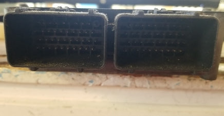 P04883267 Dodge Caravan or Chrysler Voyager 1996 ecm ecu computer