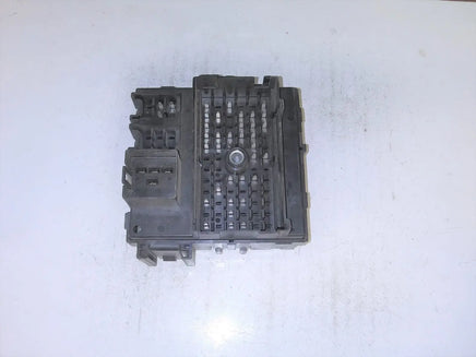 2000-2002 Chevy or GMC Fuse Box Relay Module 15328863A