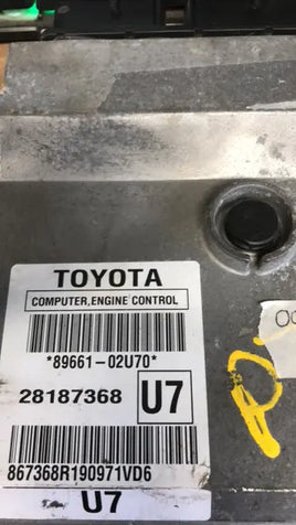 2009 Toyota Corolla ecu ecm computer 89661-02U70
