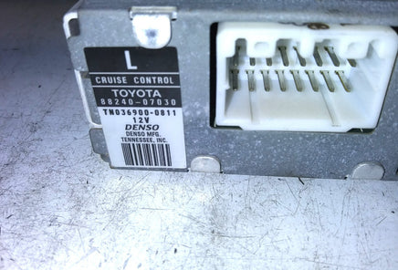 1998-1999 Toyota Avalon Cruise Control module 88240-07030
