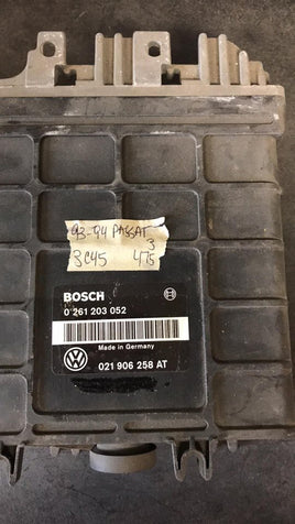 021 906 258 AT VW Passat 1993-1994 ecm ecu computer 0 261 203 052