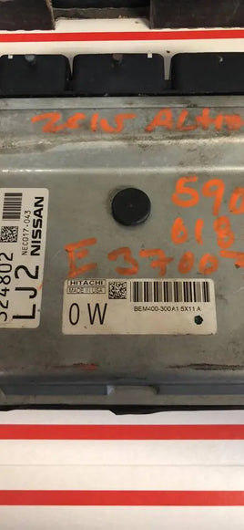 NEC017-043 Nissan Altima ecm ecu computer 2013-2015