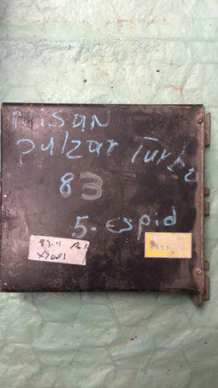 1983-1984 Nissan Pulsar ecm ecu computer C18-607 570