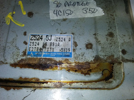 1996 Mazda Protege ecm ecu computer Z524 18 881A