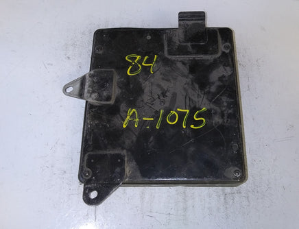 1984 Mitsubishi ecm ecu computer MD096682