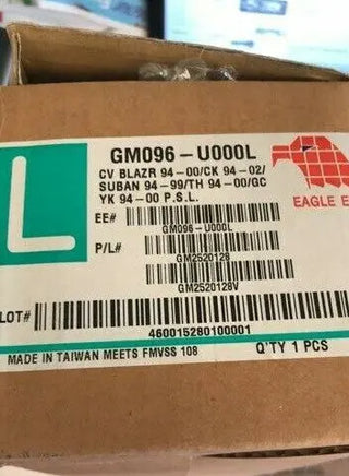 1994-1998 Chevy GMC left signal light GM096-U000L ****New*****
