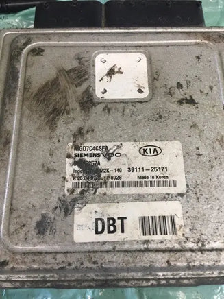 2006-2008 Kia Optima ecm ecu computer 39111-25171