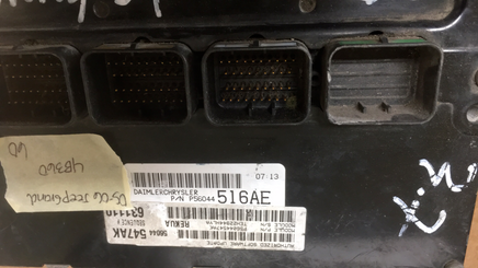 P56044547AK Jeep Grand Cherokee 2005-2006 engine Control Module