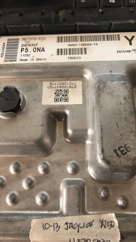 8W83-12B684-YA Engine control module computer 2010-2013 Jaguar XJ