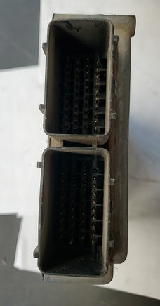 P05269929 ecu ecm computer 1996 Dodge Avenger or Sebring