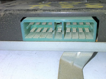 1981-1982 Toyota Corolla emission control module 89550-12610