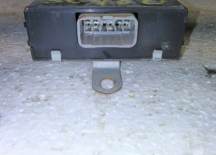 1992-1994 Lexus SC400 cooling fan relay module 89257-24010