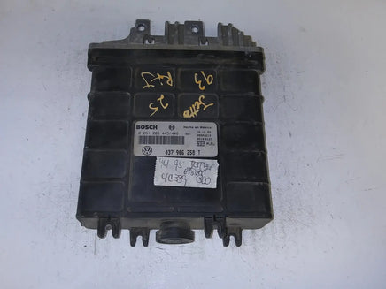037 906 258 T VW Jetta or Passat 1994-1995 ecu ecm computer