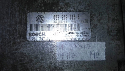 037 906 018 E ecm ecu computer 2001 Volkswagen Cabrio