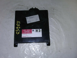 2011 Toyota Sienna multiplex relay module 89221-47231