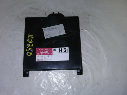 2011 Toyota Sienna multiplex relay module 89221-47231