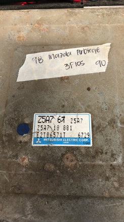 Z5A7 18 881 Mazda Protege 1998 ecm ecu computer