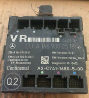 2017-2019 Infiniti QX30 front door control module A 166 900 05 18