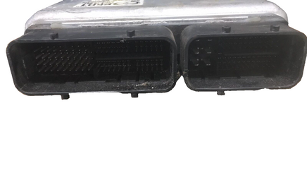 P5D1 18 881 Toyota Yaris 2016-2020 ecm ecu computer