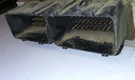 P04727160 ecm  ecu computer 1996 Dodge Caravan or Plymouth Voyager