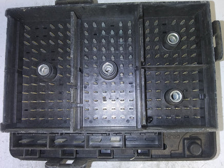 12193741 Nissan Sentra 1999  fuse junction box