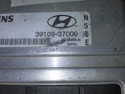 1998-2001 Hyundai Sonata ecu ecm computer 39109-37000