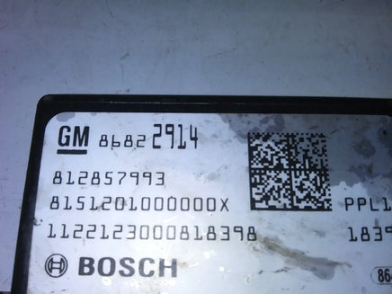 86822914 park aid assist control module 2018 Cadillac XTS
