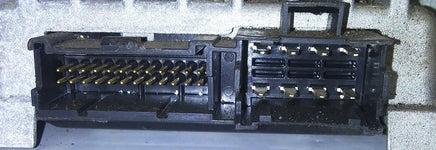 28060 AM800 Amplifier power amp 2003 Infiniti G35