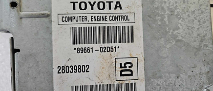 89661-02D51 Toyota Matrix 2005 ecm ecu computer