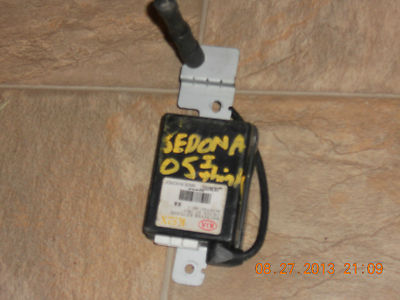 0K52X 67 7R0 Kia Sedona 2004-2005 keyless reciever module