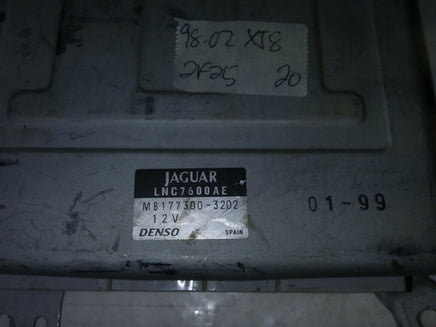 1998-2002 Jaguar XJ8 temperature control module LNC7600AE - Swan Auto
