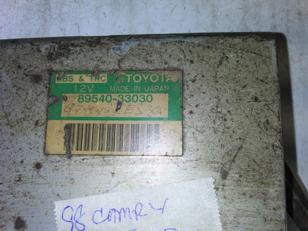 1998 Toyota Camry abs anti-lock brake control module 89540-33030 - Swan Auto