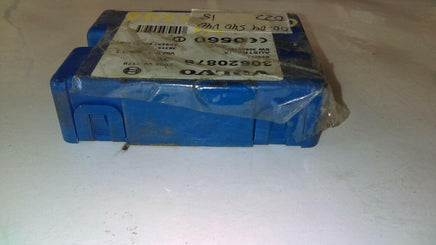2000-2004 Volvo S40 V40 stability control module 30620876 - Swan Auto