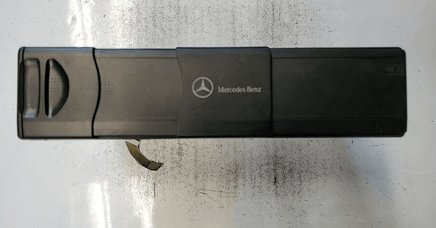 2001-2007 Mercedes C230 or C240 6 disc CD changer A 220 827 46 42 - Swan Auto