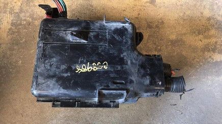 2003 Chevrolet Malibu fuse junction box 22697783 - Swan Auto