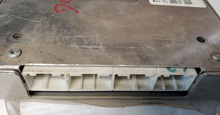 2003 Toyota Corolla ecu ecm computer 89666-02152 - Swan Auto
