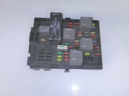 2004 Buick Rendezvous Fuse Relay Junction Box 10339070 - Swan Auto