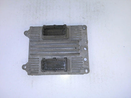 2004 Saturn Ion ecu ecm computer 24229631 - Swan Auto