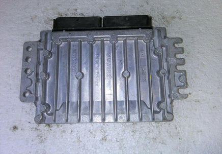 2004 Volvo S40 ecm ecu computer P30684070 - Swan Auto