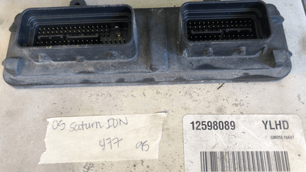 2005 Saturn Ion ecu ecm computer 12598089 - Swan Auto