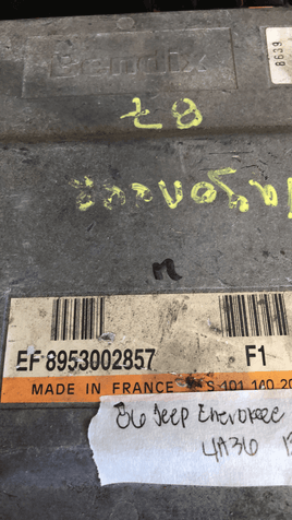 2006 Jeep Cherokee ecm ecu computer 8953002857 - Swan Auto