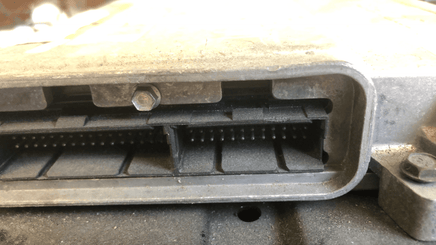 2006 Jeep Cherokee ecm ecu computer 8953002857 - Swan Auto