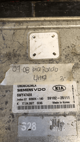 2007-2008 Kia Rondo ecu ecm 39102-25111 - Swan Auto
