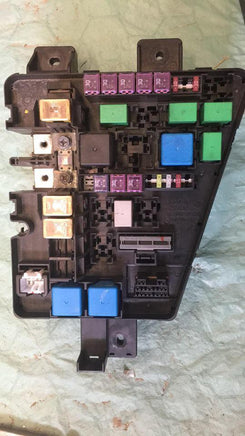 2008-2014 Hyundai Genesis fuse junction box 91297 3M142 - Swan Auto