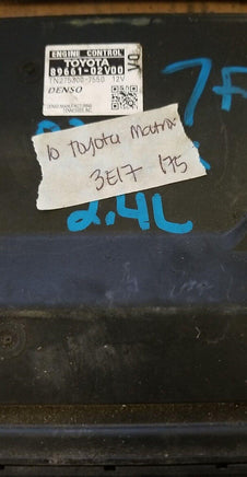 2010 Toyota Matrix ecm ecu computer 89661-02V00 - Swan Auto