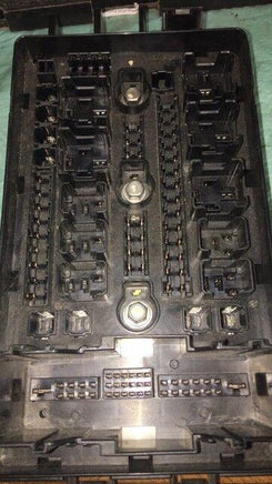 2011-2013 Hyundai Genesis fuse box 91950-3M171 - Swan Auto